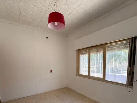 Depto Tipo Casa en Alquiler al Este