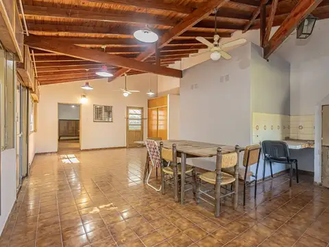VENTA CASA 3AMB PARQUE OPORTUNIDAD UDAONDO PERMUTA