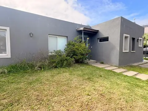 Casa en Venta en San Matias, USD 249.000