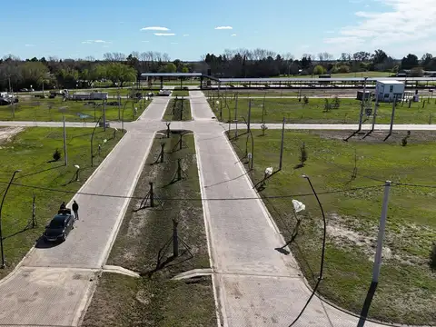 NEANDER - Villa Amelia - Lotes en Cuotas y POSESION INMEDIATA!