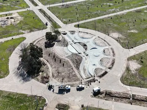 Terreno en Venta 30  mts Fondo