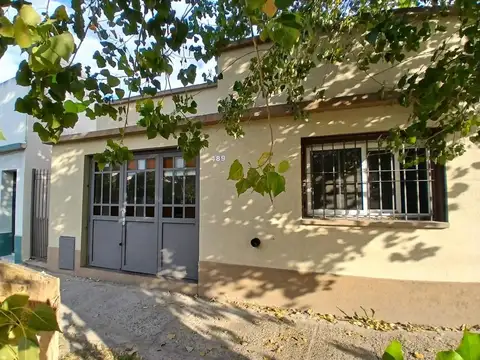 Casa en venta, Banfield.
