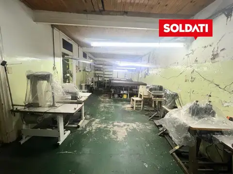 Depósito- Lote en Venta en Paternal