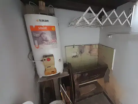 3 AMB PLANTA BAJA A LA CALLE CON PATIO DE 4.20 X 1.50