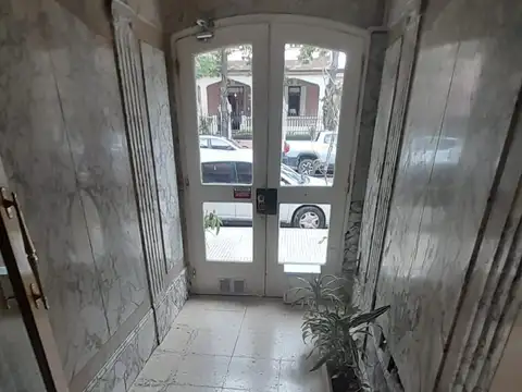 Simbrón 3100, Piso PB