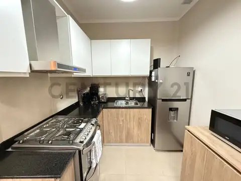 VENTA DEPARTAMENTO 2 AMBIENTES Y MEDIO RECICLADO TOTALMENTE A NUEVO EN SAN TELMO - APTO CRÉDITO