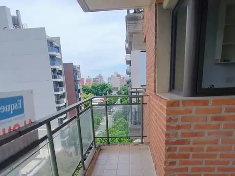 Departamento en alquiler Mendoza 3024 a pocos metros de Av. Francia.