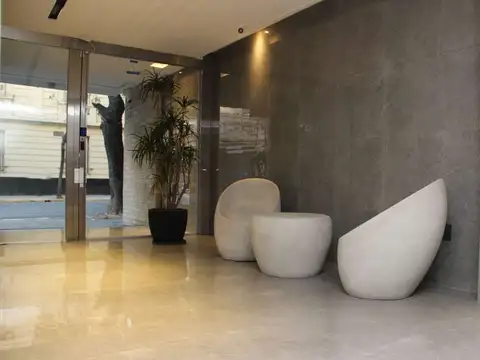 Almagro Abasto venta 3 AMBIENTES planta baja a la calle con patio NUEVO - Amenities