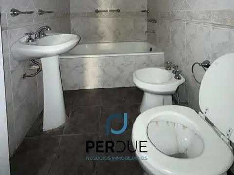 Departamento 4 ambientes con 1 baño