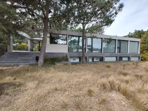 Casa en Senderos IV, sobre lote de 1.100 m2