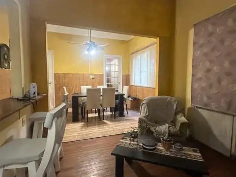 Depto Tipo Casa en Venta 60 años