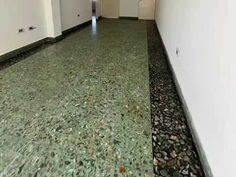 Depto Tipo Casa en Venta en Parque Avellaneda, USD 91.500