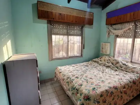 Depto Tipo Casa en Venta en Burzaco, USD 59.000