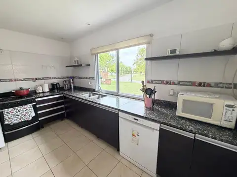 Casa en Venta en Pilar del Este - San Alfonso, USD 175.000