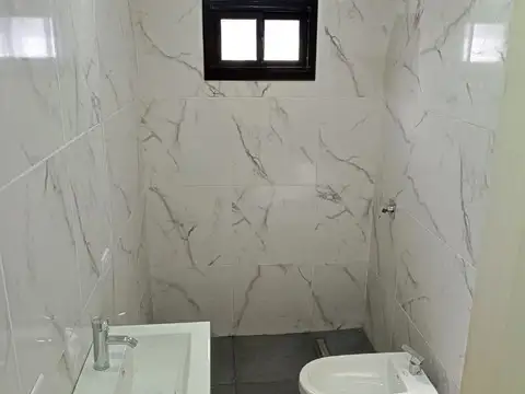 Casa en Venta al Este