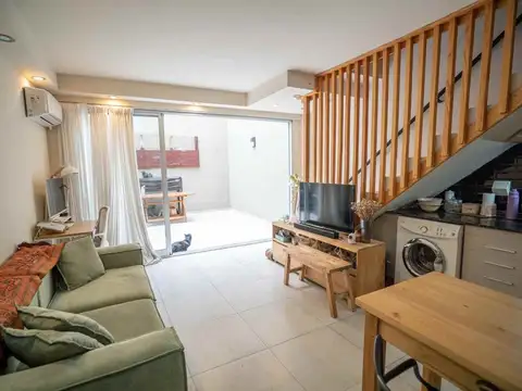 Depto Villa Urquiza Venta 2 Amb + Estudio Patio