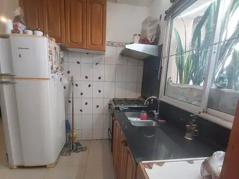 VENTA DE 4 PH + LOCAL EN LOTE PROPIO,DEVOTO.