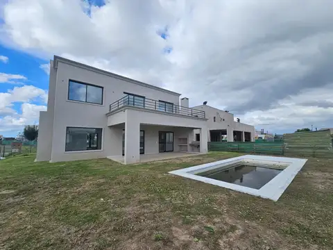 Casa en Venta en Puertos - Riberas, USD 355.000