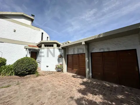 Casa en Venta de 5 dormitorios