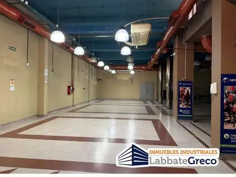 Local en Alquiler en Villa Lynch, USD 4.500