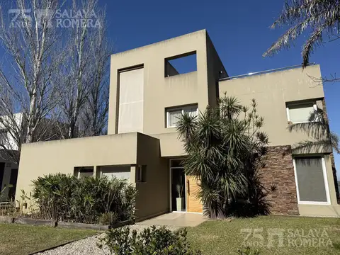 Casa en Venta de 6 dormitorios