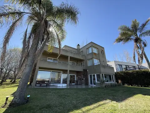 Casa en Venta en Isla Santa Monica, USD 690.000