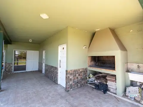 VENTA CASA DE 3 DORMITORIOS PUNTA CHACRA