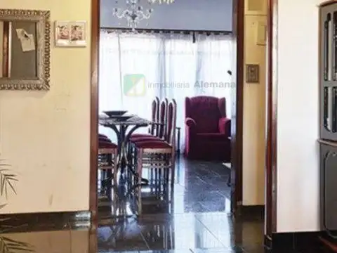 Departamento 4 ambientes con 3 baños