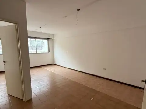 Oficina en Venta al Este