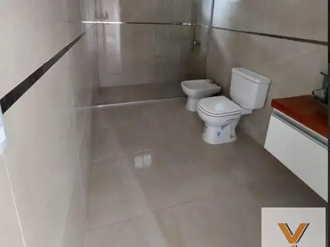 Casa 3 ambientes con 1 baño