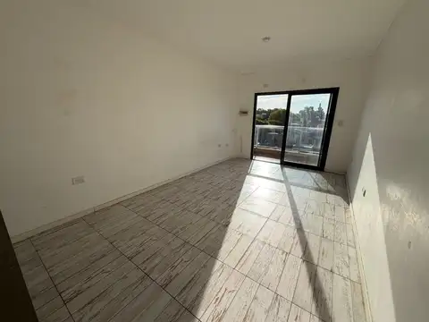 Departamento en Alquiler en Villa Maipú, $ 500.000
