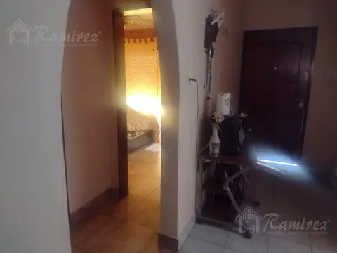 Casa 4 Ambientes En Venta - La Reja, Moreno
