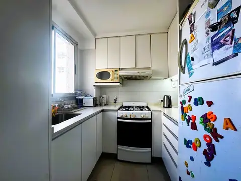 Avenida Comodoro Martín Rivadavia 2200