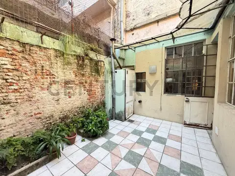 Casa 3 ambientes con 2 baños