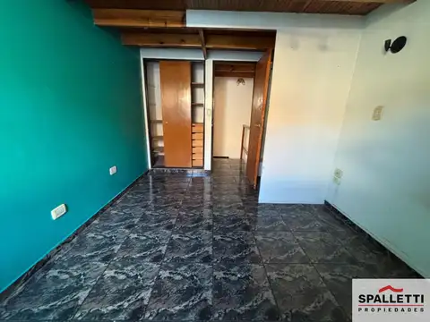 Casa 2 ambientes con 1 baño