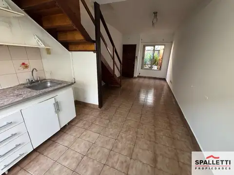 Dúplex en alquiler de 1 dormitorio en Ramos Mejía