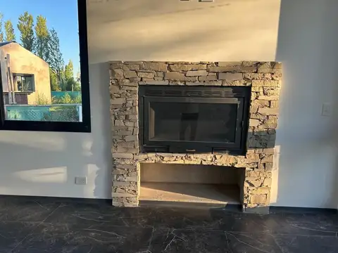 Casa en Venta en La Magdalena, USD 257.000