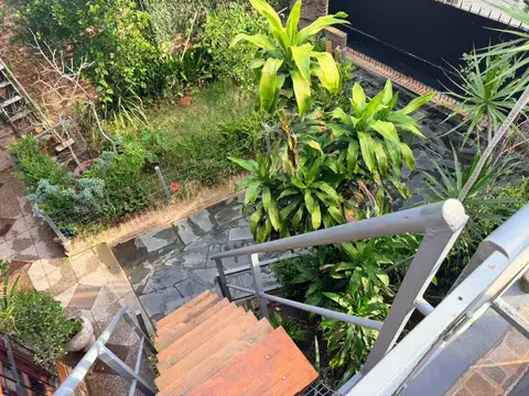 Depto Tipo Casa en Alquiler de 1 dormitorio