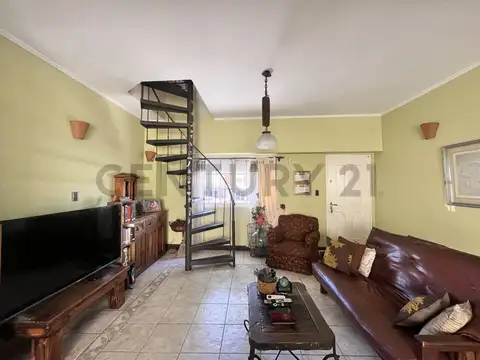 Justo Antonio Suárez 7300, Piso 0