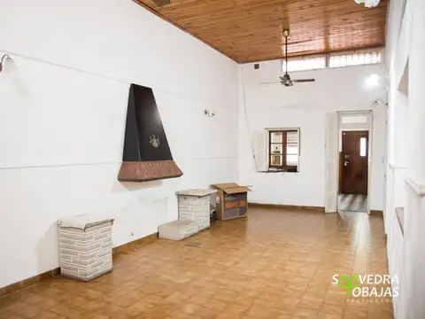 Casa 4 ambientes con 1 baño
