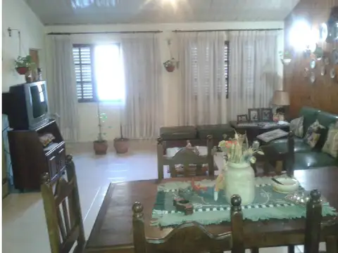 Depto Tipo Casa en Venta de 3 ambientes