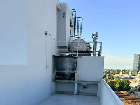 Avenida Luis María Campos 100, Piso 1
