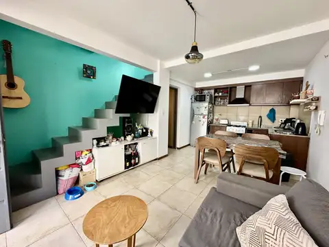 Depto Tipo Casa 2 ambientes con 1 baño