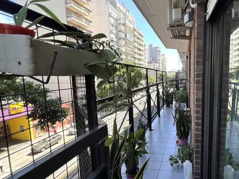 Avenida Doctor Ricardo Balbín 2500