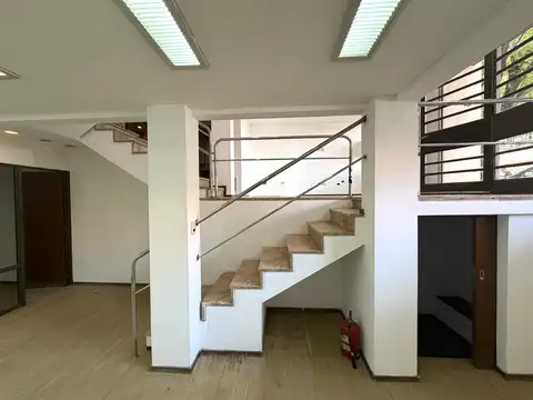 Oficina Monoambiente con 2 baños