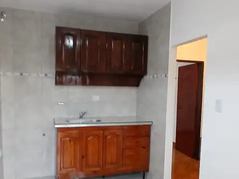 Departamento en Alquiler en Benavidez, $ 450.000