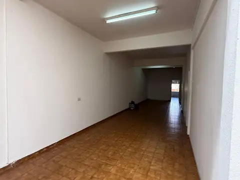 Depto Tipo Casa 4 ambientes con 1 baño