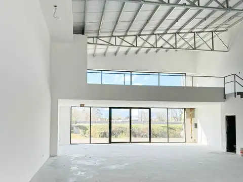 Local en Venta en Funes, USD 215.000