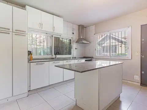 Casa en Venta al Oeste