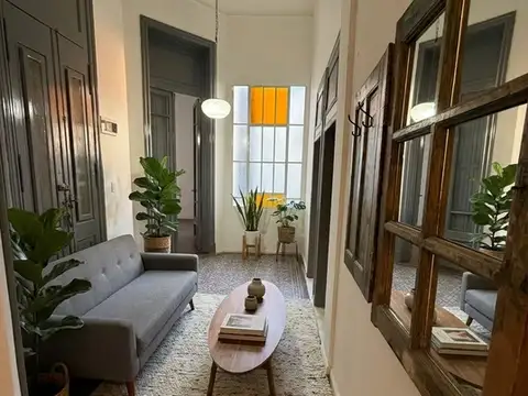 PH refaccionado de época | 4 ambientes